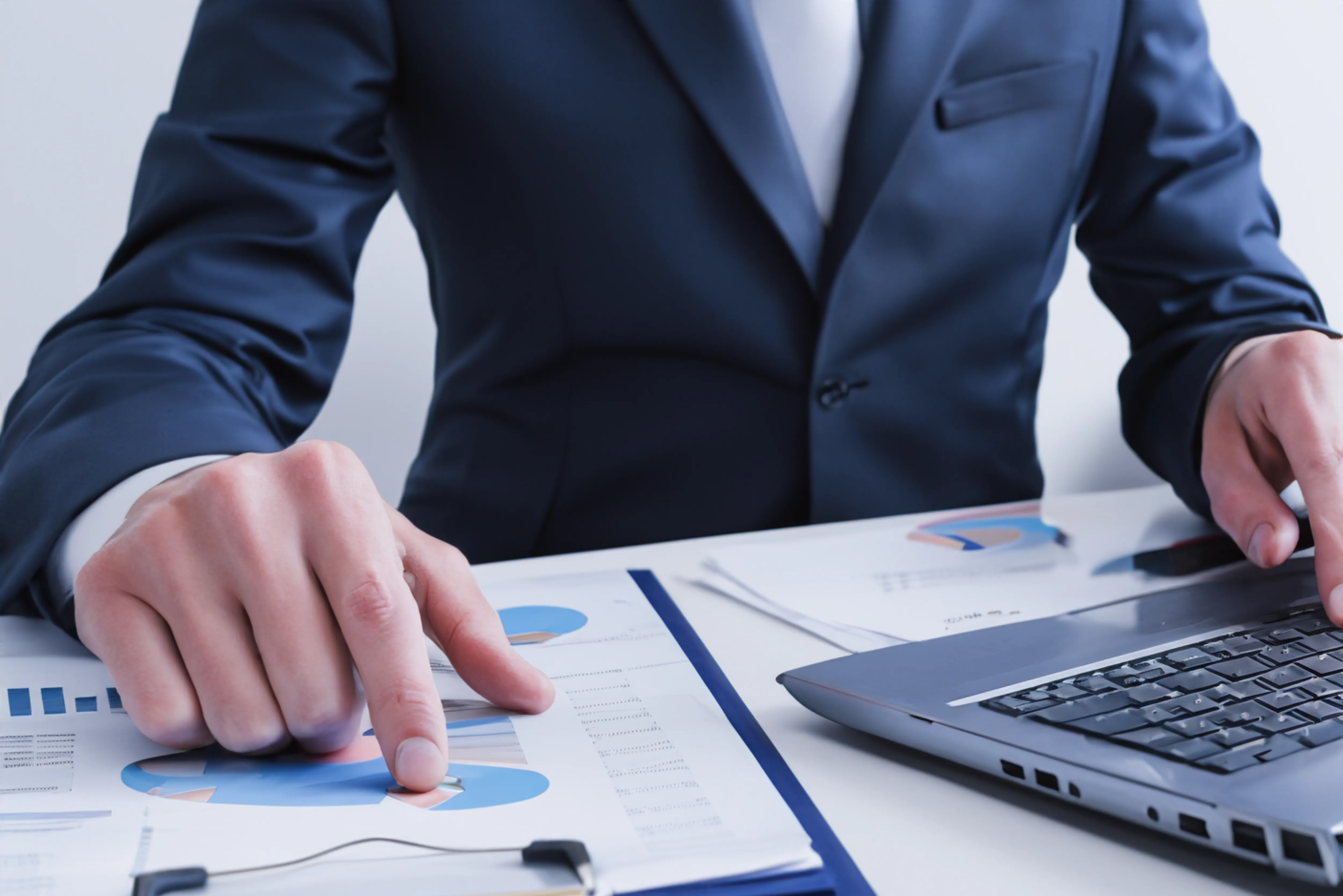 会社資金の私的利用による横領の調査