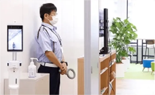 国際空港レベルのセキュリティゲート